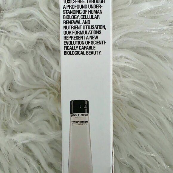 NWT Grown Alchemist Hydra-Restore Cream Cleanser- 20mL- Vegan- Cruelty Free - Picture 6 of 11